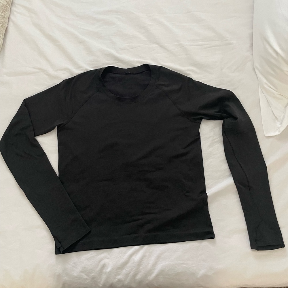 LULULEMON NWOT swiftly tech long sleeve
